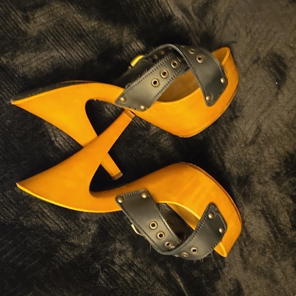 Kiara clogs - Picture 4 of 4